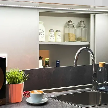 2br Bourgeois Chic - - Close To Metro Appartamento *